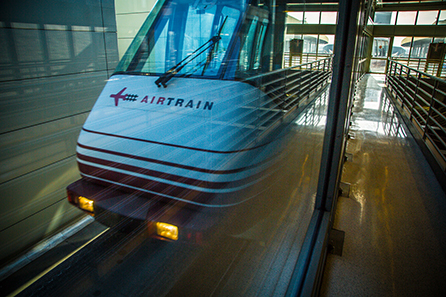 Der AirTrain am Flughafen Newark