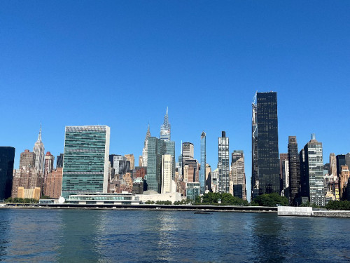 Skyline di Manhattan dal Gantry Plaza State Park