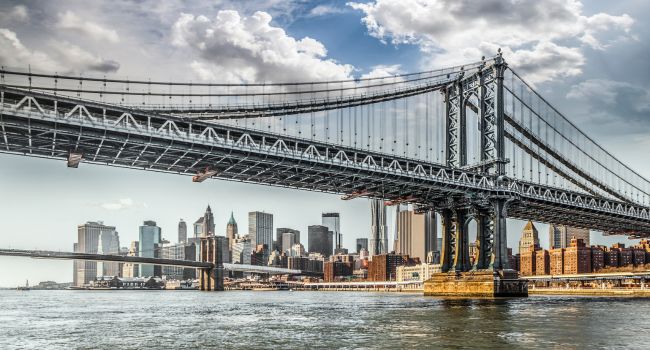 Manhattan Bridge a New York