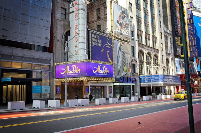 Il teatro New Amsterdam dove è in programmazione il musical Aladdin a New York (Aladino)